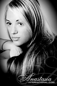 Welcome to our photo gallery! Take a look at sexy mail order bride Svetlana